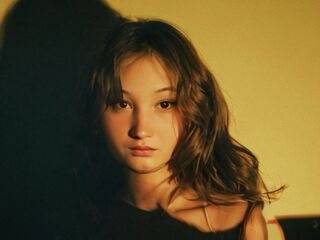 camgirl masturbating with sex toy MonaArrowsmith