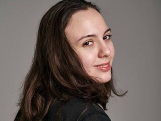 girl naked MonaStout