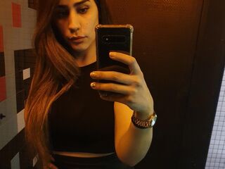 naked webcam girl fingering NahiaraBiel