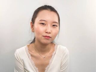 chat room NellaBiggard