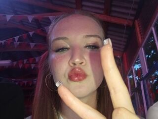 sexchat NelleCauthorne