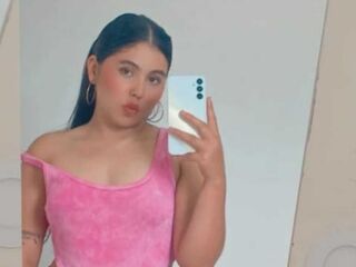 camgirl picture NikkyBotero