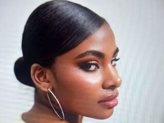 campicture NyahVelvet