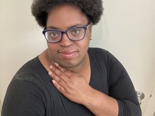 girl webcam show PatriciaDenise