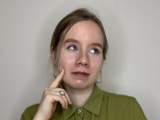 cam babe PiaBlumstein