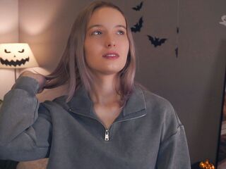 hot live cam RessieKaua