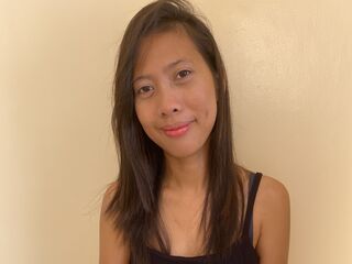 hot cam girl masturbating with vibrator RessyMary