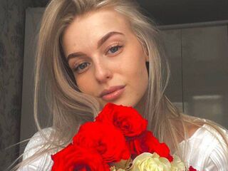 extreme SamantaKittie