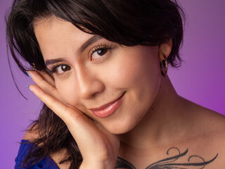 webcamgirl chatroom SaraDove