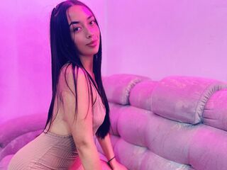 free live cam chat SaraZack