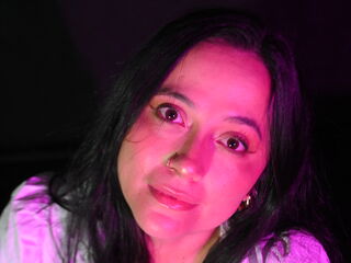 chat room cam SaraiSophia