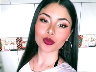 cam whore ScarlettReven