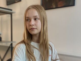 fingering camgirl video ShemekaCahoon
