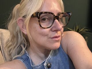 chat live cam SophiaHillUk