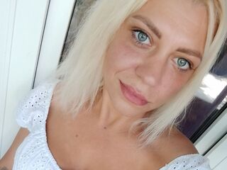 hot webcam slut StasyTraiin