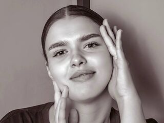 sexy camgirl StephaniRoger