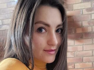 camwhore masturbating with dildo TeresaWeir