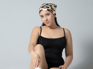 fingering camgirl VeroChanel