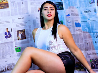 camgirl showing pussy ZaraBenneth