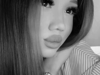 naughty cam girl fingering pussy ZellaRessler